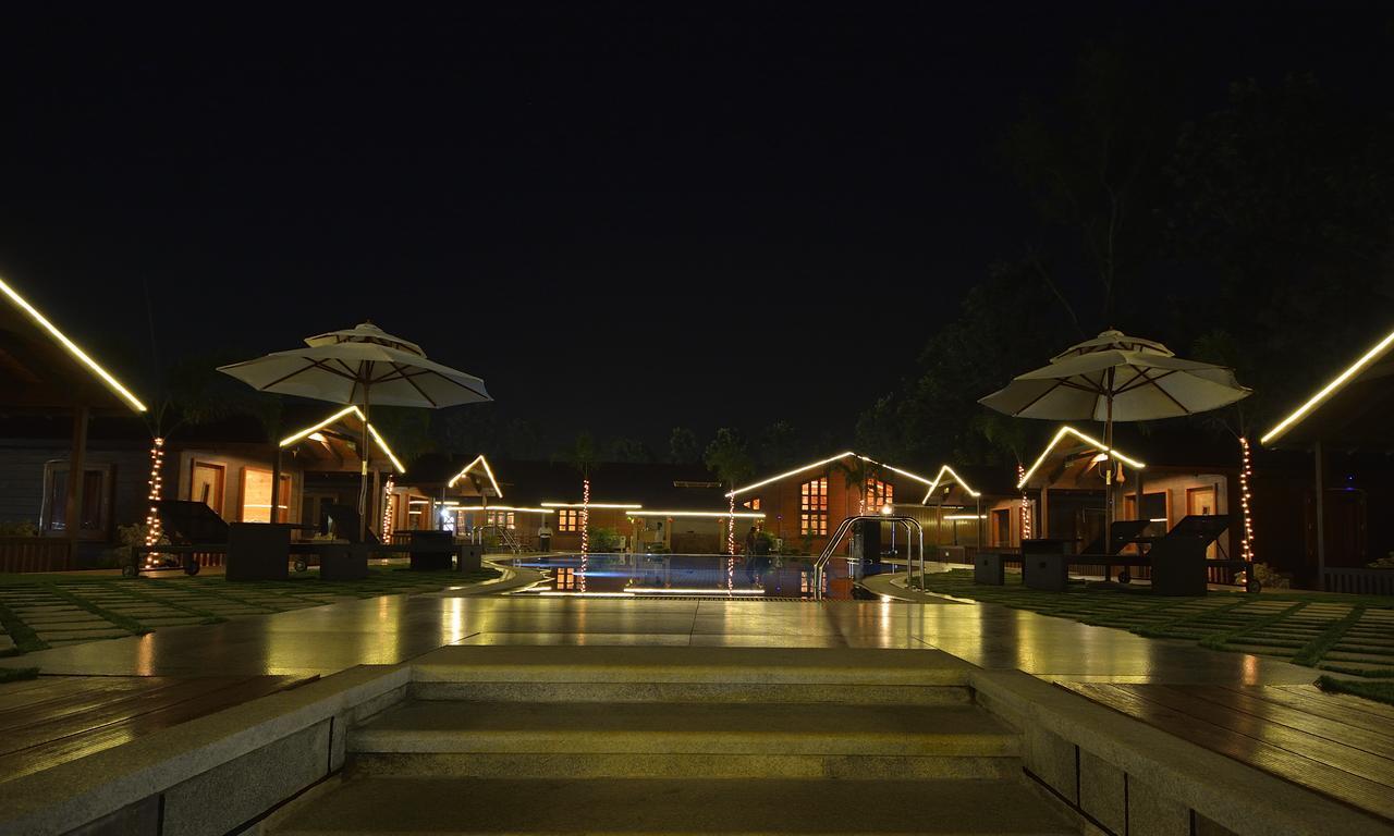ศรีสถิ วิลเลจ Hotel Hoskote ภายนอก รูปภาพ