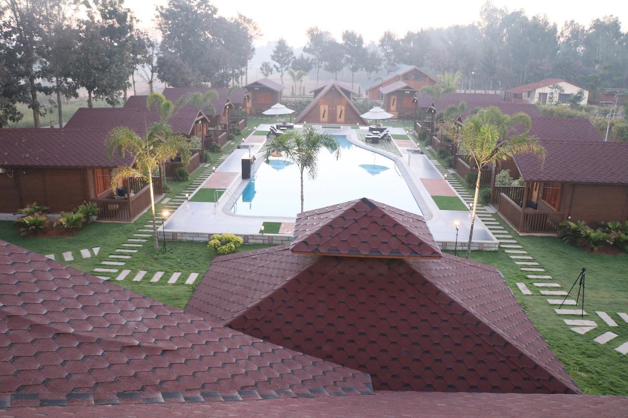 ศรีสถิ วิลเลจ Hotel Hoskote ภายนอก รูปภาพ